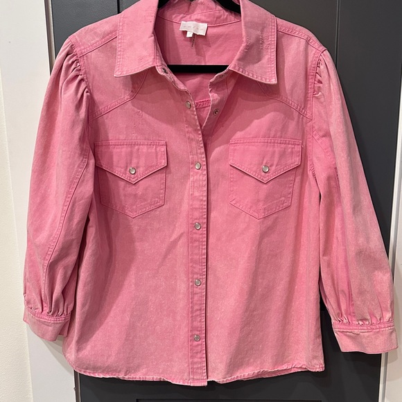 entro Tops - Entro Pink Button-Up Women's Top